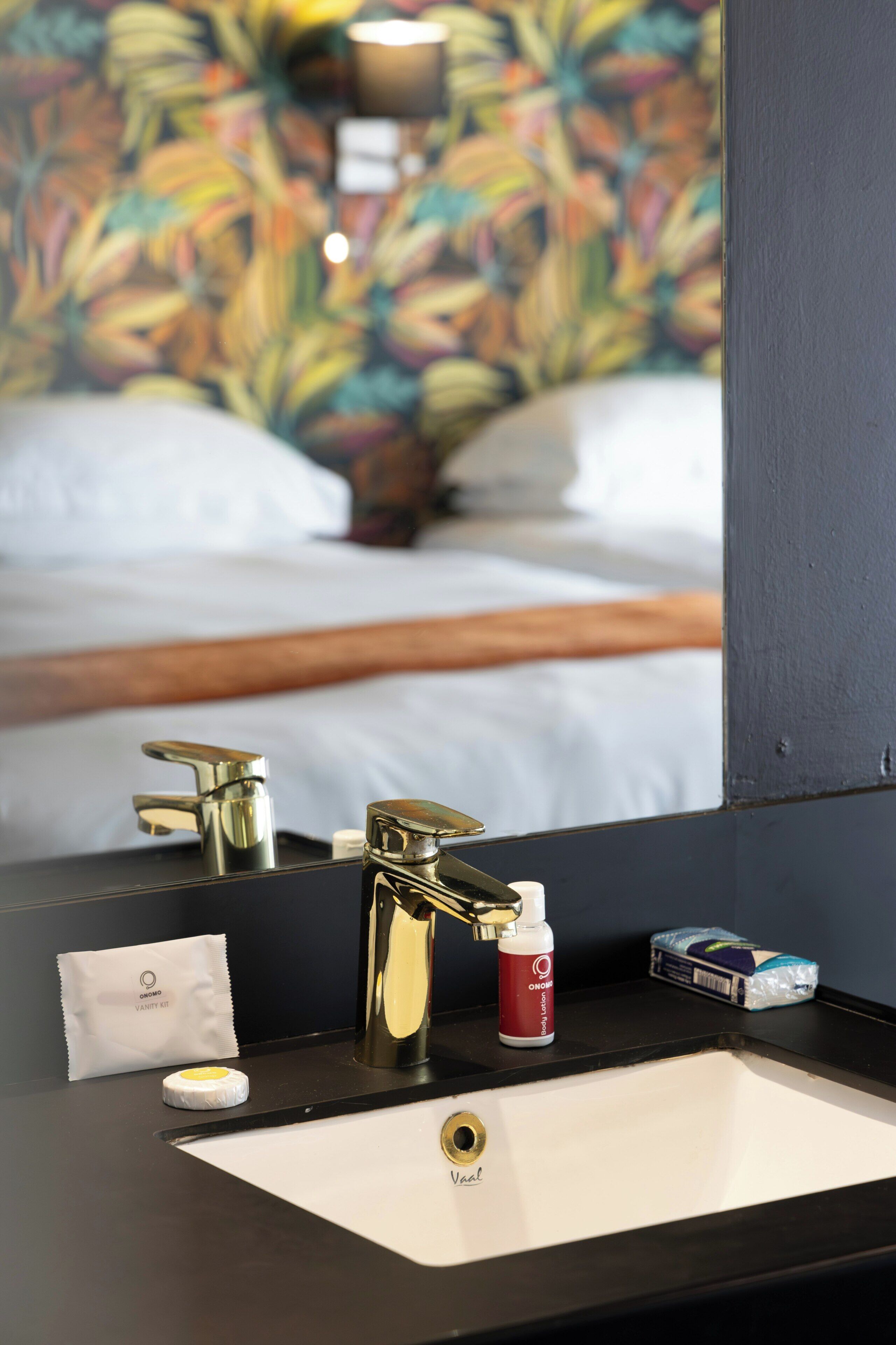 Family Room | In-room safe, desk, laptop workspace, soundproofing
