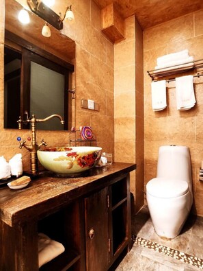 Design Twin Room | Bathroom - Fanlu Inn (Lijiang)