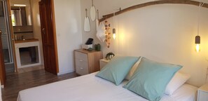 Double Room (Monaccia)