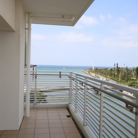 Standard Apartment, 2 Bedrooms, Ocean View | View from room