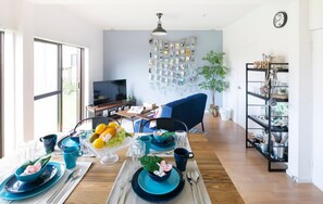 Dining room - Wave House 99 (Kujukuri)