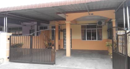 Zaida Homestay Changlun