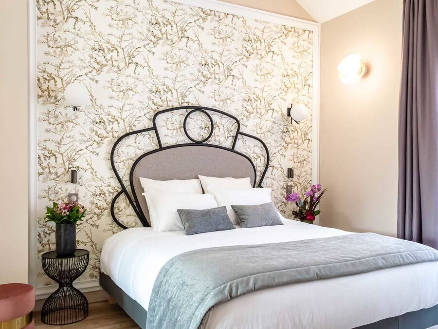 1 bedroom, premium bedding, in-room safe, blackout curtains