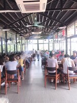 Se sirven desayunos, almuerzos y cenas