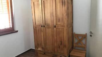 Pool house 1 | Khu phòng khách | TV màn hình phẳng