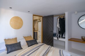 2 Schlafzimmer, Zimmersafe, Bügeleisen/Bügelbrett, WLAN