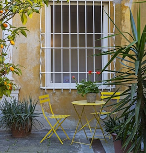 Appartement, 2 chambres | Vue sur le jardin