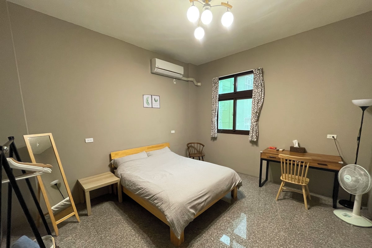 4 chambres, minibar, bureau, espace de travail pour ordinateur portable