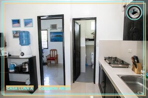 Fridge, stovetop, coffee/tea maker, electric kettle - CASA LUNA SIARGAO A [ 2 bedroom villa ] (General Luna)