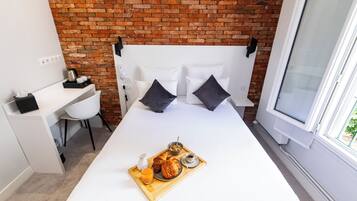 1 bedroom, premium bedding, in-room safe, individually decorated