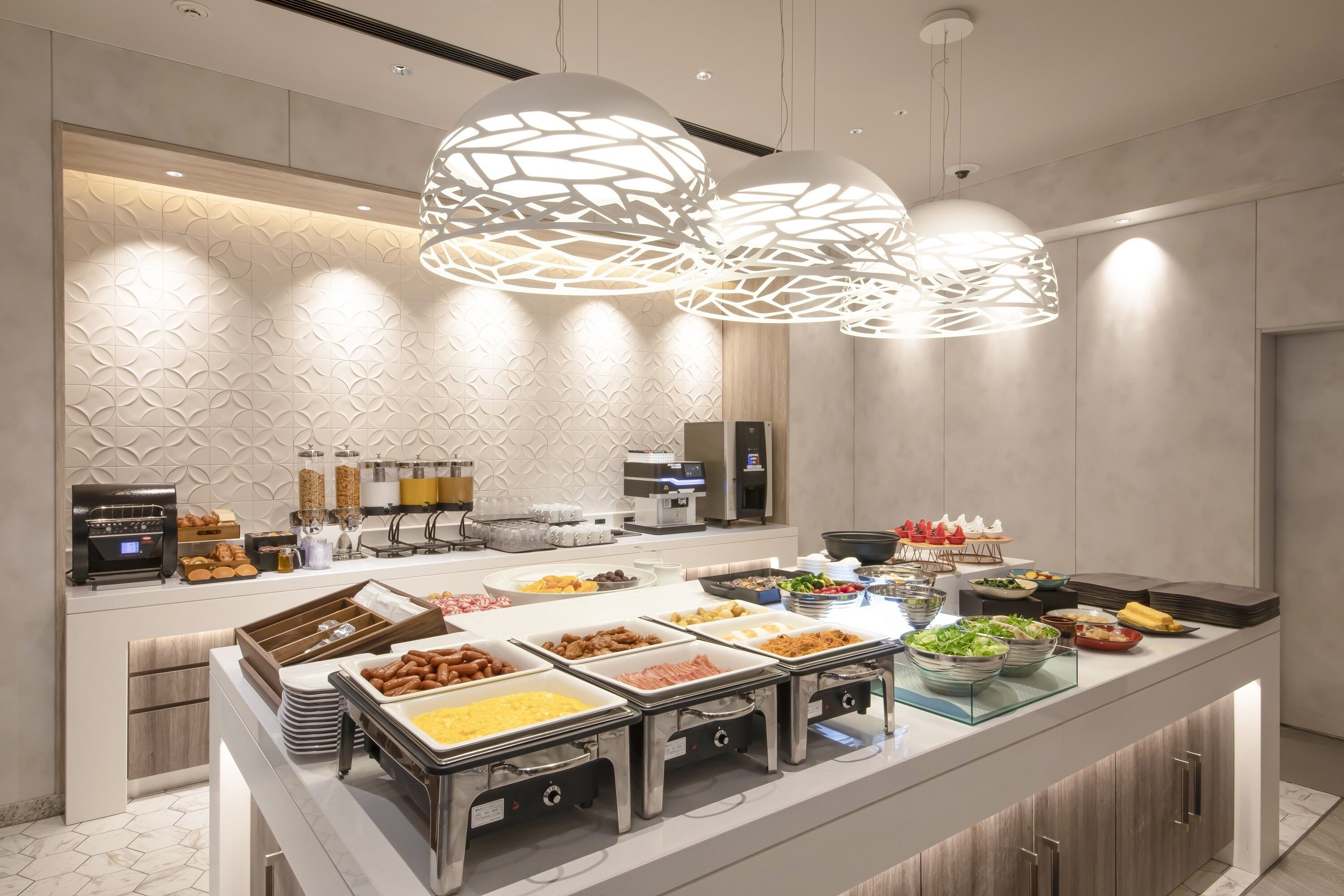 Desayuno buffet diario (JPY 1980 por persona)