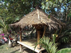 Terrace/patio - AttA Homestay (Kuta)