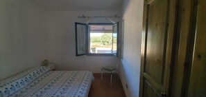 2 soverom, strykejern/-brett, wi-fi og sengetøy