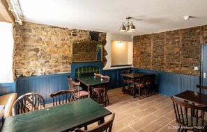 Dining - The Wilcove Inn (Torpoint)