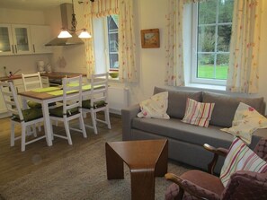 Basic-Apartment (Flora) | Wohnzimmer
