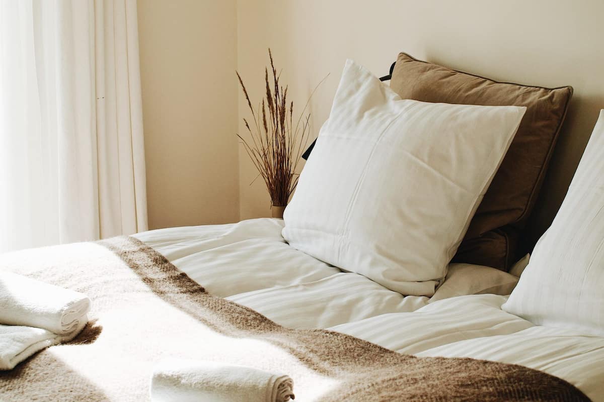 1 bedroom, individually decorated, individually furnished