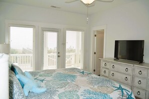 5 bedrooms, free WiFi, bed sheets