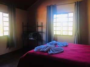 Premium bedding, rollaway beds, free WiFi - Pousada Beija-Flor (Alto Paraíso de Goiás)