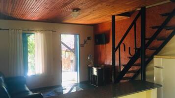 Chalé | Roupas de cama premium, camas extras/dobráveis (sobretaxa)