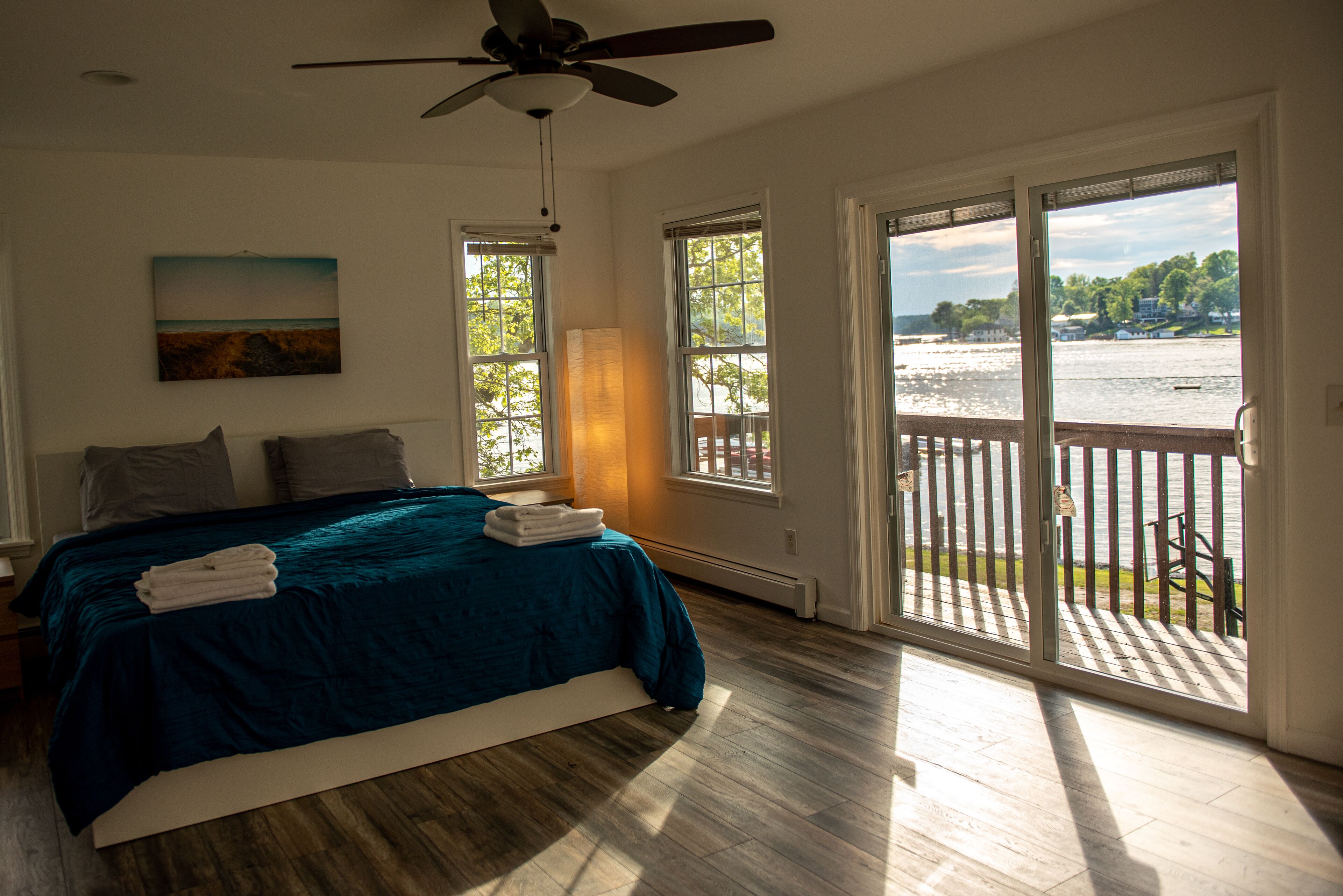 4 chambres, fer et planche à repasser, lit parapluie, Wi-Fi gratuit