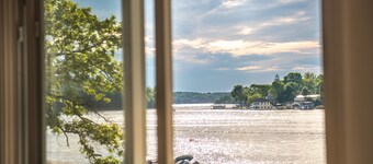 New Renovated vacation house