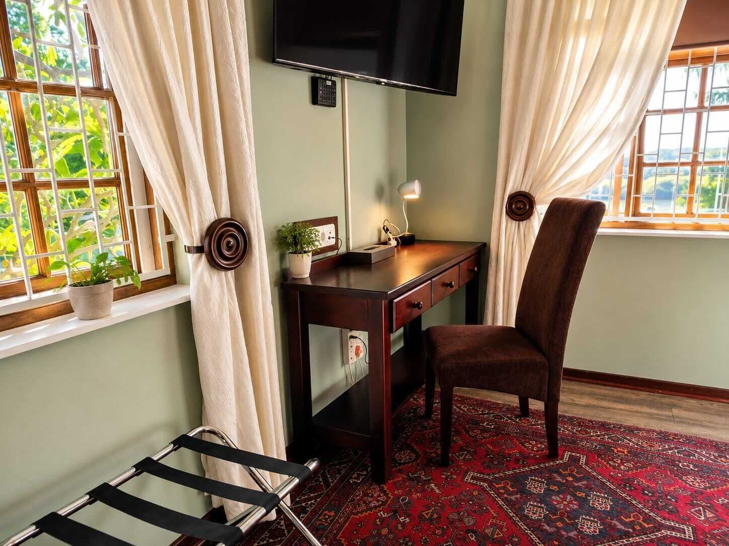 Executive Double Room | Minibar (some free items), in-room safe, desk, soundproofing
