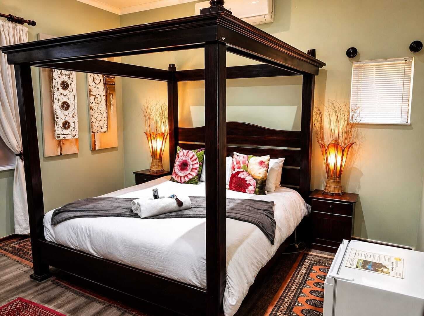 Executive Double Room | Minibar (some free items), in-room safe, desk, soundproofing