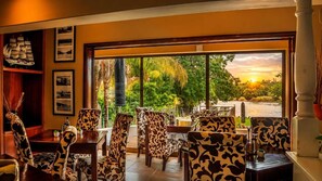 Restaurant - Moonriver Guesthouse (Upington)