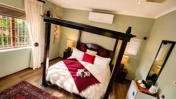 Executive Double Room | Minibar (some free items), in-room safe, desk, soundproofing