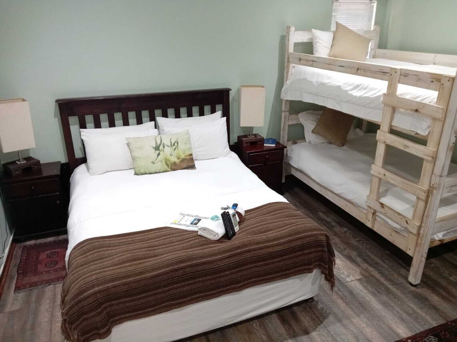 Artículos del minibar gratis y caja de seguridad en la habitación 