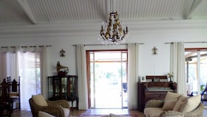 Interior - Shanti Ghar Guest House (Tamarin)