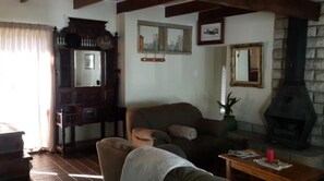 Casa (Collett) | Sala de estar | Televisión LCD