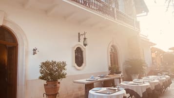 Wasserkocher, Hochstuhl