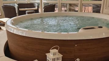 Sauna, Whirlpool