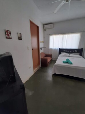 Basic-Doppelzimmer | Kostenloses WLAN, Bettwäsche