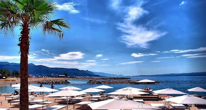 Split Beach Harmony