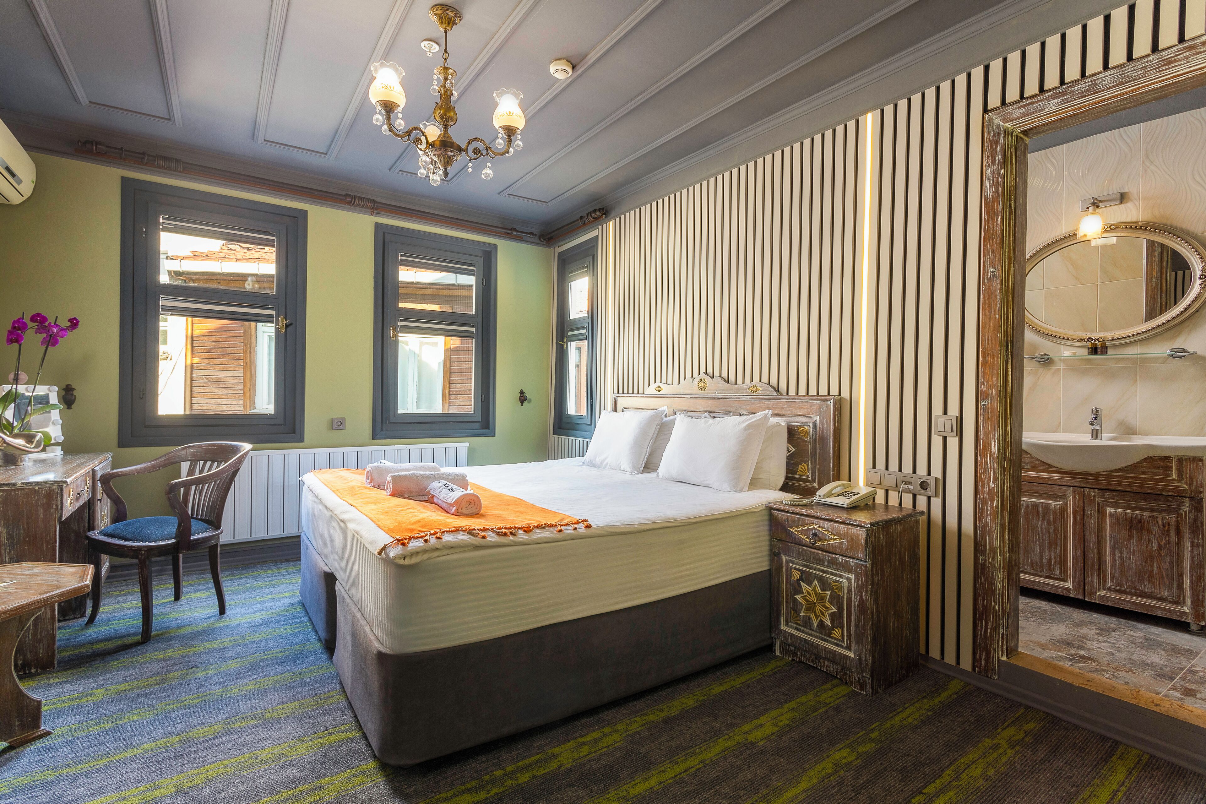 standard double room | premium bedding, free minibar items, in-room safe, blackout curtains