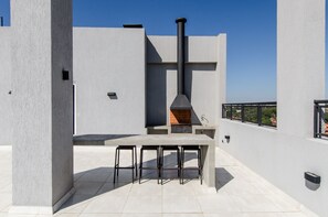 BBQ/picnic area - Life Villa Morra Unbeatable Studio&Pool (Asunción)