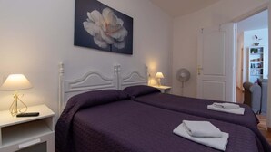 Unclassified image, 4 of 26, button - Cristianmar 3 - One Bed (Los Cristianos)