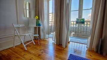 Deluxe Double or Twin Room, Shared Bathroom | Laptop workspace, blackout drapes, iron/ironing board, free WiFi