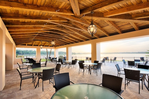 Siena at Bella Collina