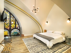 8 sovrum, strykjärn/strykbräda, wi-fi och sängkläder