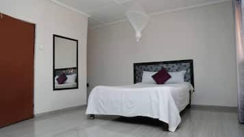 1 habitación, tabla de planchar con plancha, camas extra y wifi gratis