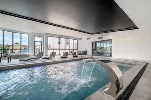 Indoor pool, pool loungers