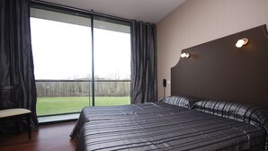 Twin Room | Soundproofing, cribs (free), rollaway beds (surcharge), WiFi (free) - Le Cadusia (Chaource)