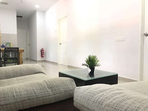 Interior - JIAXIN HOMESTAY家馨民宿 - Taman JP PERDANA @Ikea,Aeon,Midvalley,AustinHightWaterPark (Taman JP Perdana)