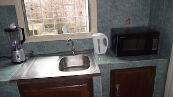 Villa, 3 Bedrooms | Private kitchen