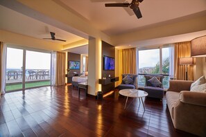 Royale suite with Ocean View | Coin séjour