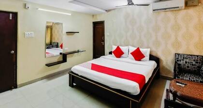 Hotel Maruthi Residency Inn