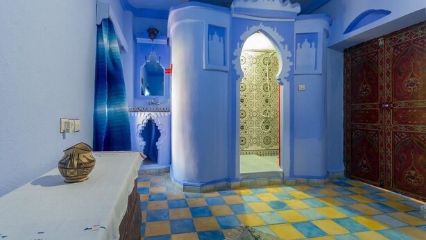 In-room safe, blackout curtains, free WiFi, bed sheets - Riad El Medaqa (Chefchaouen)